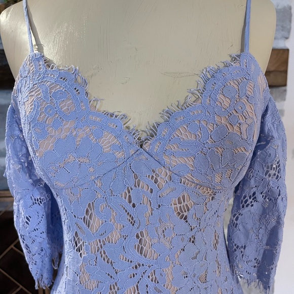Design Lab Periwinkle Blue Lined Lace midi off shoulder dress - Picture 4 of 5